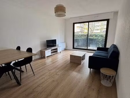 location appartement 3 pièces 63 m² à mérignac (33700)