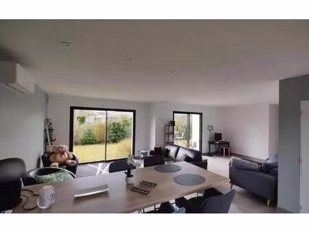 location maison 4 pièces 100 m² à pessac (33600)