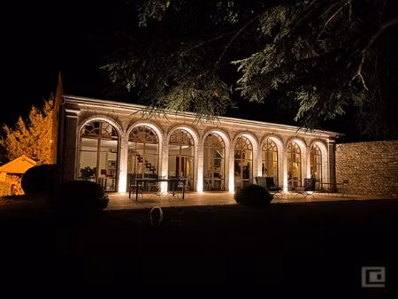 l’orangerie des vignes - un lieu de vie patrimonial  entre lumière & vignoble