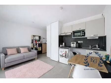 studio avec grande terrasse