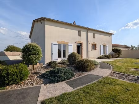 en vente maison 117 m² – 249 000 € |mazières-en-mauges