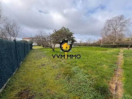 vente terrain à la varenne (49270) : à vendre / 400m² la varenne