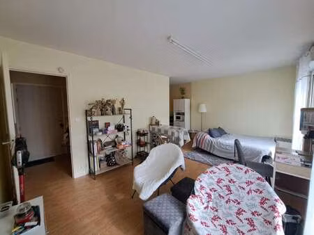 location appartement t1 à angers saint-serge (49000) : à louer t1 / 28m² angers saint-serg