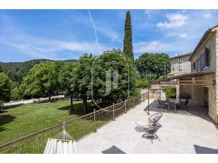 magnifique propriété provençale avec appartement indépendant à vendre en drôme provençale
