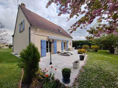vente maison à esches (60110) : à vendre / 140m² esches