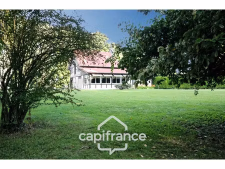vente maison 8 pièces 254 m² à vendhuile (02420)  449 000 €
