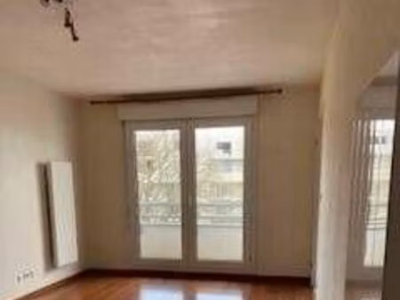 location appartement 2 pièces 49 m² à nancy (54000)