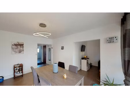 location appartement 4 pièces 71 m² à reims (51100)