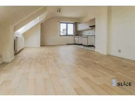 appartement 2 chambres - centre de braine-l'alleud
