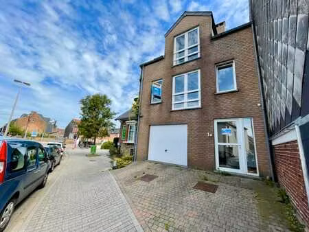 +++ signature de bail en cours +++ bel appartement 2 chambre