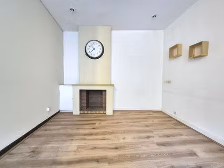 vieux-lille - hypercentre : joli t2 lumineux au calme