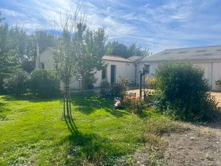 sainte radegonde des noyers (85450) adorable villa plain pied 2021 avec hangar 180m² sur..