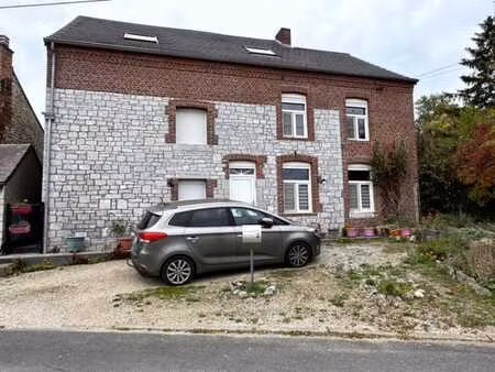 charmante maison villageoise  avec jardin et véranda
