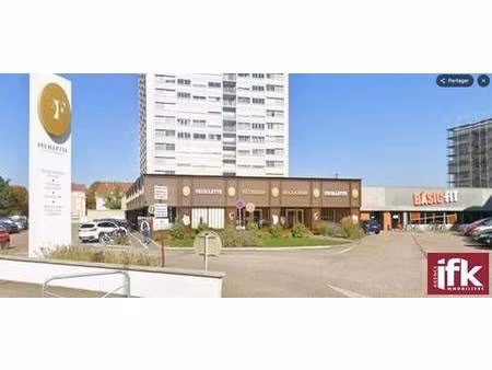 local commercial à vendre