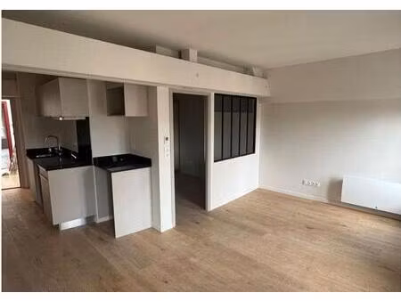 location appartement 2 pièces 40 m² à metz (57000)