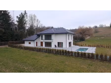 vente villa 6 pièces 190 m² à hauteville-sur-fier (74150)  810 000 €