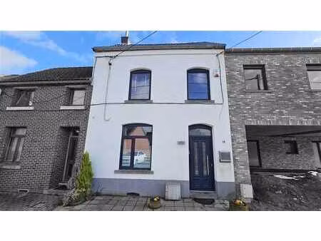 maison à parachever + jardin