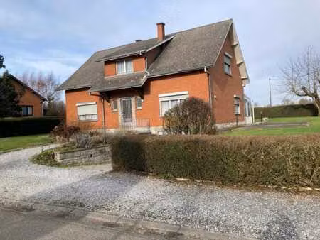 maison 4 façades à vendre (saint-remy  rue des batiseaux 3)