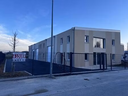 local commercial à louer