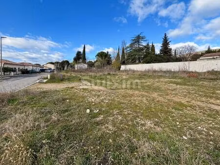terrain constructible viabilisé à vendre
