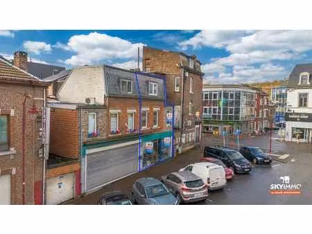 maison de commerce + duplex 2 ch + parking à jemeppe