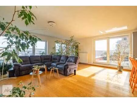 liège - superbe penthouse à la vue panoramique !