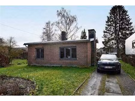 bungalow 4 façades – 2 chambres – entièrement rénové!