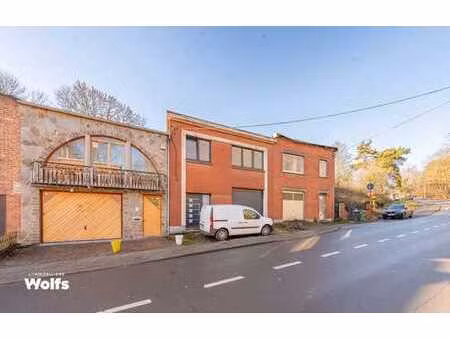 maison d'habitation à parachever