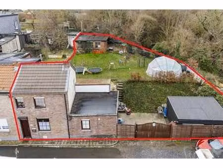 maison 3 façades avec jardin au calme