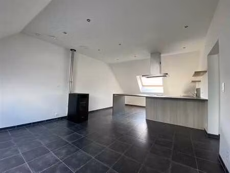 appartement de +/- 90m² composé de 2 chambres