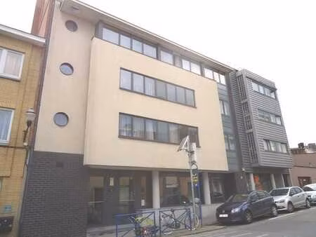 studio étudiant idéalement situé à jette