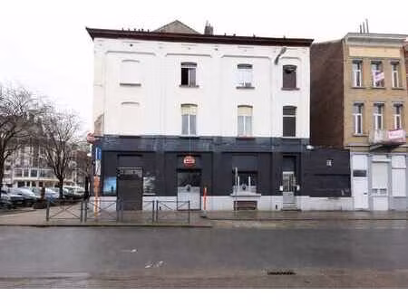 immeuble de rapport 3 unités - place élisabeth