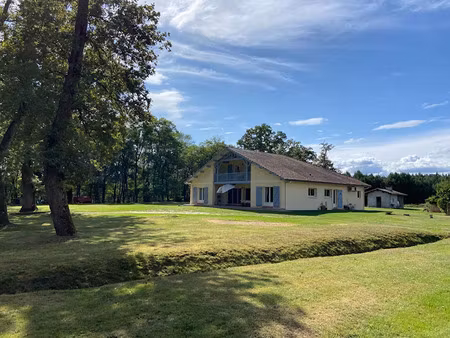vente propriété 6 pièces 235.56 m² à gaillères (40090)  880 000 €