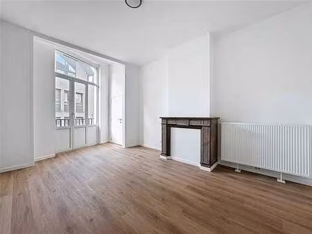 appartement 1 avec balcon