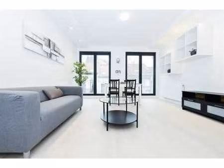 splendide duplex 1 ch + bureau : excellent etat