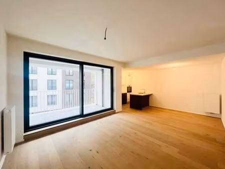 proximité woluwe shopping - appartement neuf avec parking !