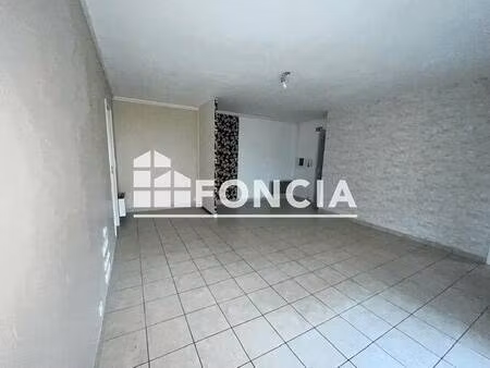 local commercial à louer