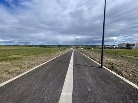 terrain constructible viabilisé à vendre
