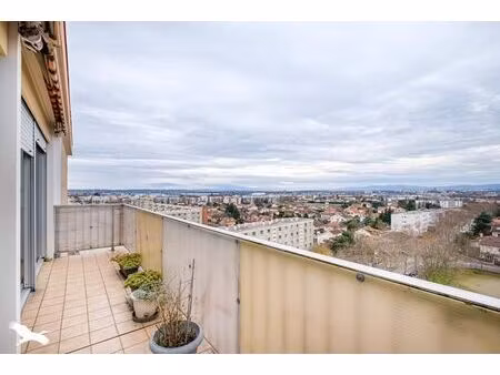 vente appartement 3 pièces 73 m² saint-priest (69800)