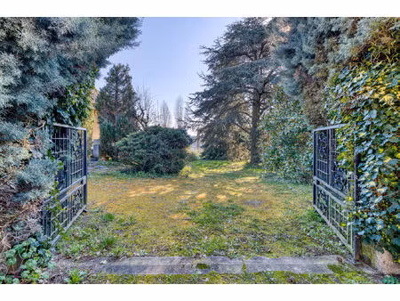 vente terrain 1130 m² écully (69130)