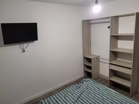 location appartement 1 pièce 74 m² à décines-charpieu (69150)