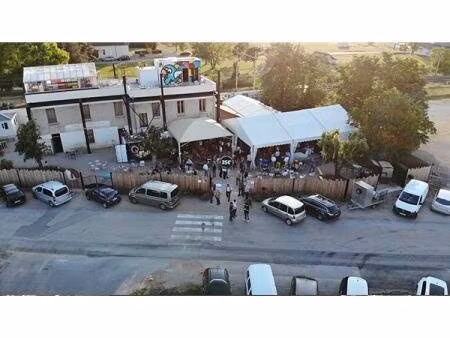 local d'activités à vendre