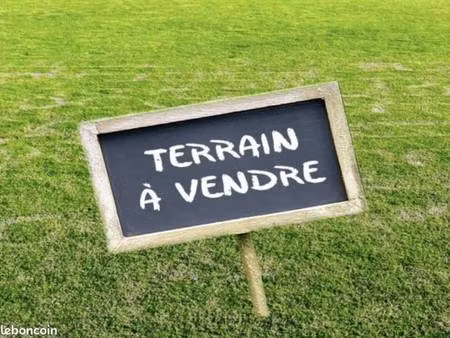 terrain constructible viabilisé à vendre