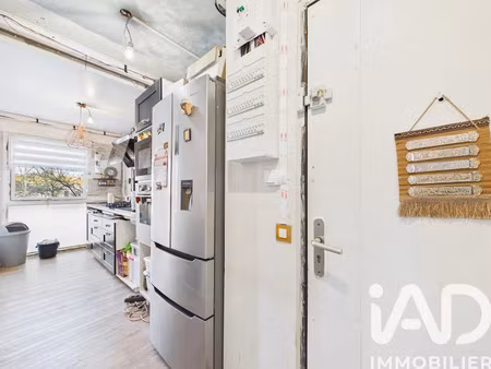 vente appartement 6 pièces 90 m² à grigny (91350)  110 000 €