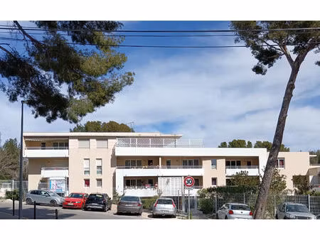 location appartement 2 pièces 48 m² à la ciotat (13600)