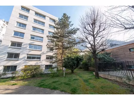 location bureau neuilly sur seine 92200