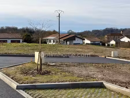 terrain constructible neuf à vendre