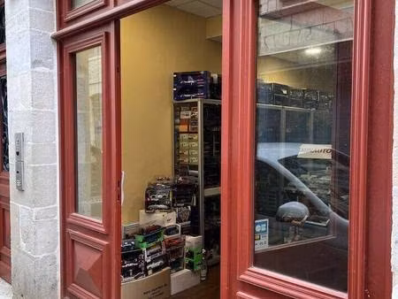 local commercial à louer