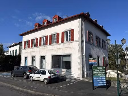 local commercial à louer