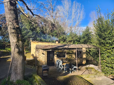 confortable mazet autonome